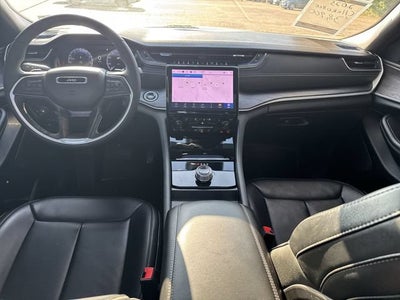 2025 Jeep Grand Cherokee L Limited 4x2