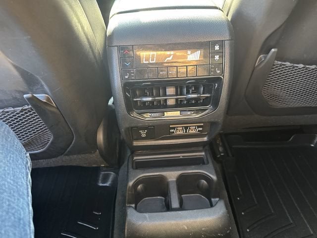 2025 Jeep Grand Cherokee L Limited 4x2