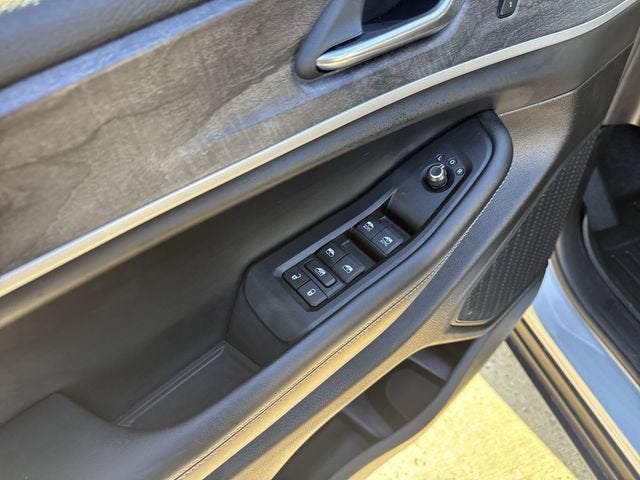2025 Jeep Grand Cherokee L Limited 4x2
