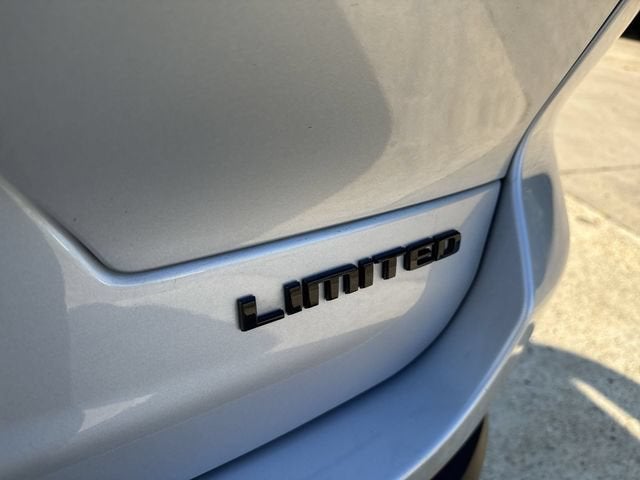 2025 Jeep Grand Cherokee L Limited 4x2