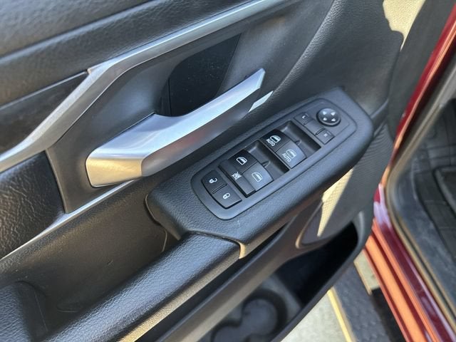 2019 RAM 1500 Big Horn/Lone Star Crew Cab 4x2 5'7" Box