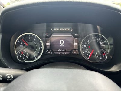 2022 RAM 1500 Big Horn Crew Cab 4x2 5'7" Box