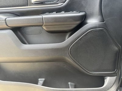 2022 RAM 1500 Big Horn Crew Cab 4x2 5'7" Box