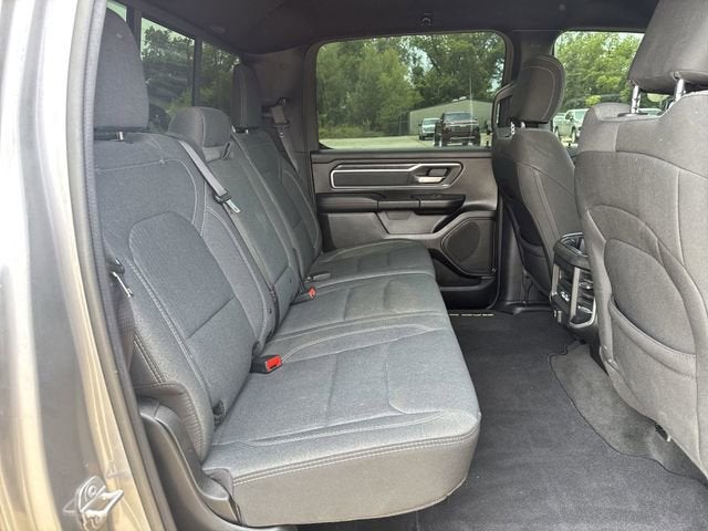 2022 RAM 1500 Big Horn Crew Cab 4x2 5'7" Box