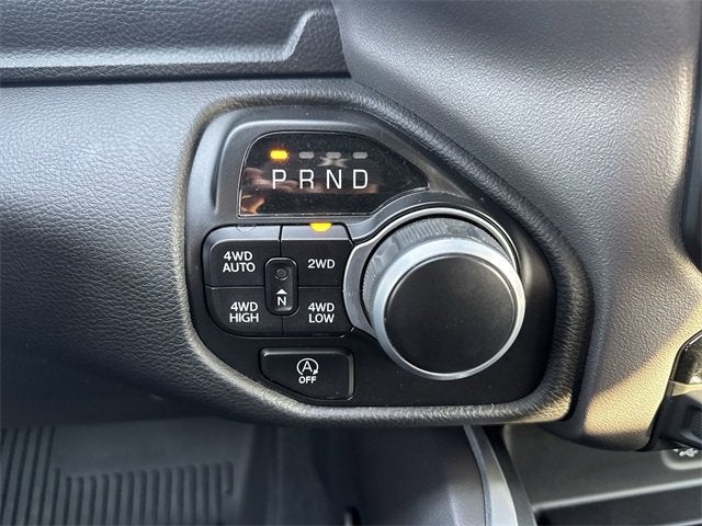 2023 RAM 1500 Big Horn Crew Cab 4x4 5'7" Box