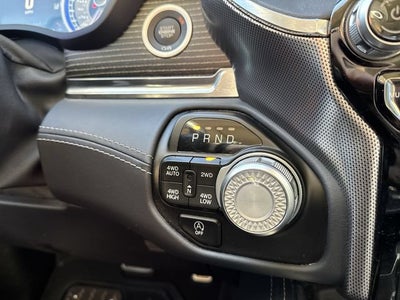 2022 RAM 1500 Limited Crew Cab 4x4 5'7" Box