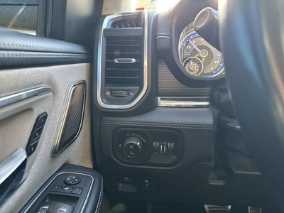 2022 RAM 1500 Limited Crew Cab 4x4 5'7" Box