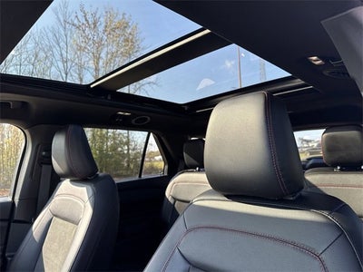 2023 Ford Explorer ST-Line