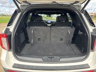 2022 Ford Explorer ST-Line