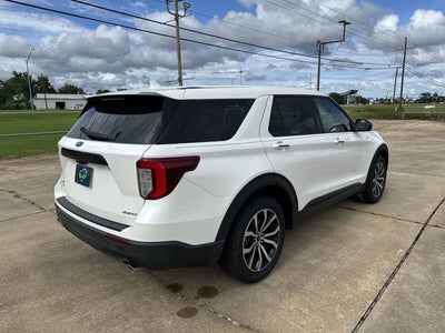 2022 Ford Explorer ST-Line