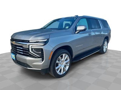 2025 Chevrolet Suburban LT