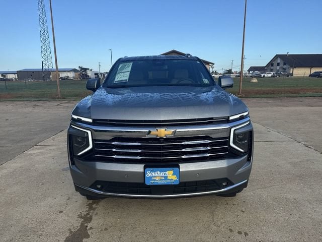2025 Chevrolet Suburban LT