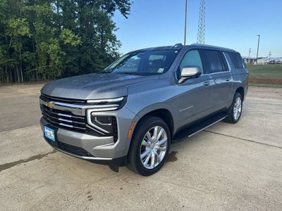 2025 Chevrolet Suburban LT