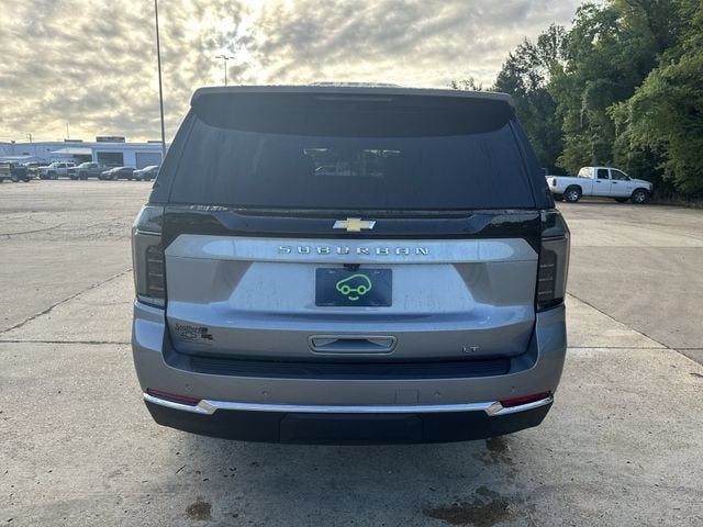 2025 Chevrolet Suburban LT