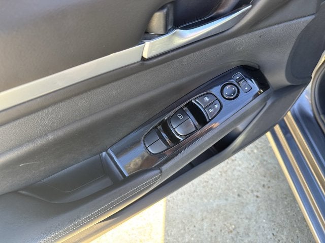2023 Nissan Altima SV FWD