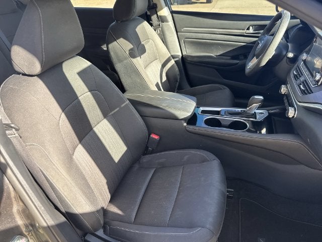 2023 Nissan Altima SV FWD