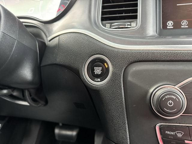 2019 Dodge Charger SXT RWD