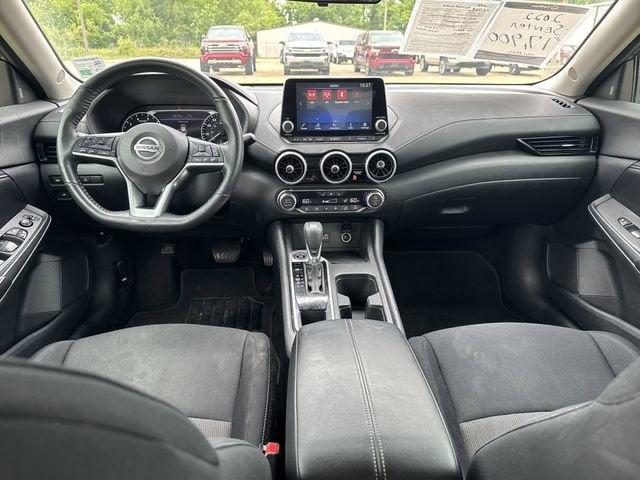 2022 Nissan Sentra SV Xtronic CVT