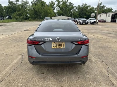 2022 Nissan Sentra SV Xtronic CVT
