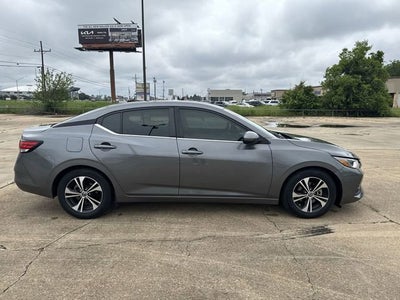 2022 Nissan Sentra SV Xtronic CVT