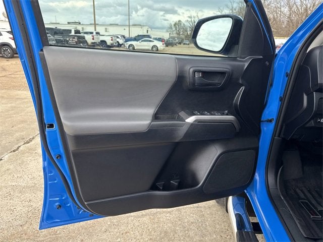 2020 Toyota Tacoma SR5 V6