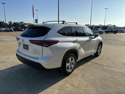 2021 Toyota Highlander LE