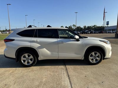 2021 Toyota Highlander LE