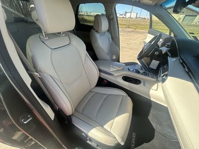 2022 Genesis GV70 2.5T AWD