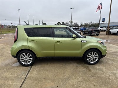 2019 Kia Soul +